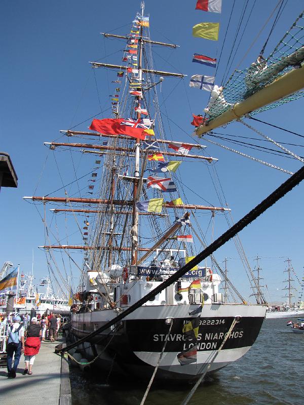 delfsail_stavros niarchos.jpg - Spiegel van het britse schip Stavros Niarchos.